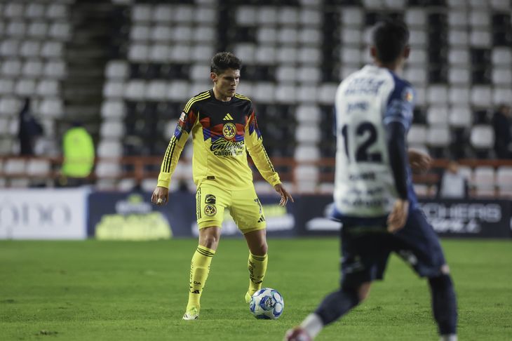América, como contraste de las Chivas del Guadalajara, está teniendo su peor comienzo de torneo de las últimas décadas. Este domingo empató con Pachuca 0-0, aún no ganó en el torneo y no marcó goles. América, como contraste de las Chivas del Guadalajara, está teniendo su peor comienzo de torneo de las últimas décadas. Este domingo empató con Pachuca 0-0, aún no ganó en el torneo y no marcó goles.