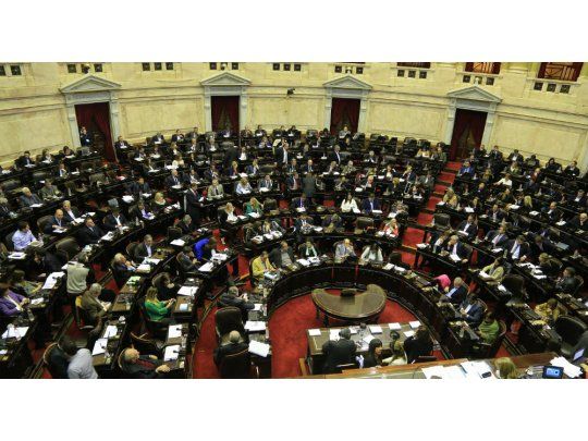 Para los empleados legislativos, el incremento es muy distinto. Tras la negociación paritaria entre el gremio y las conducciones de ambas cámaras, tuvieron una suba salarial del 31% en dos cuotas, en marzo y agosto pasados.