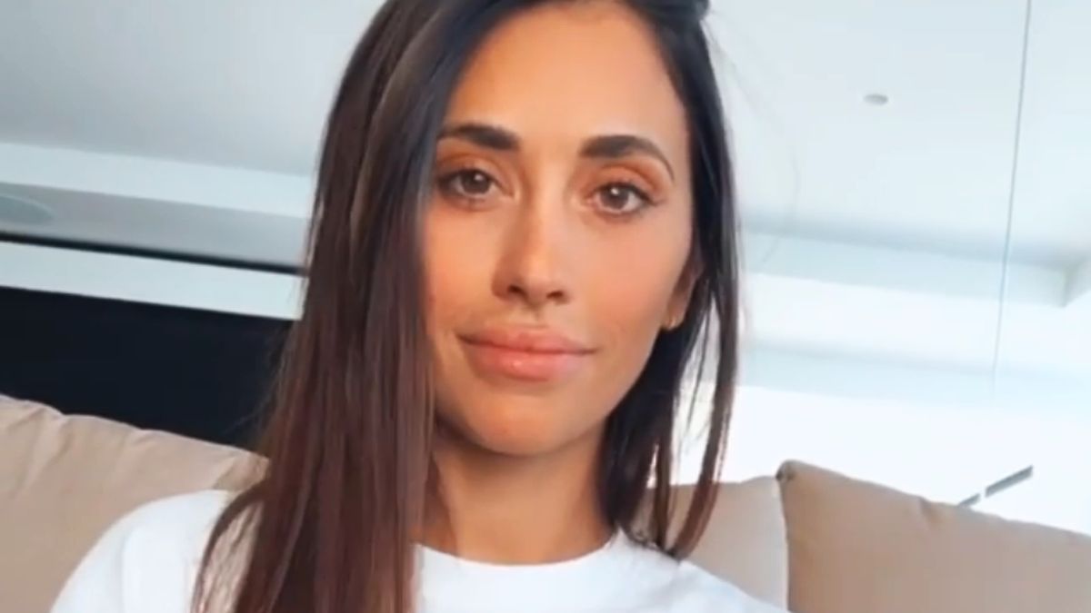 Antonella Roccuzzo's Instagram, Twitter & Facebook on IDCrawl