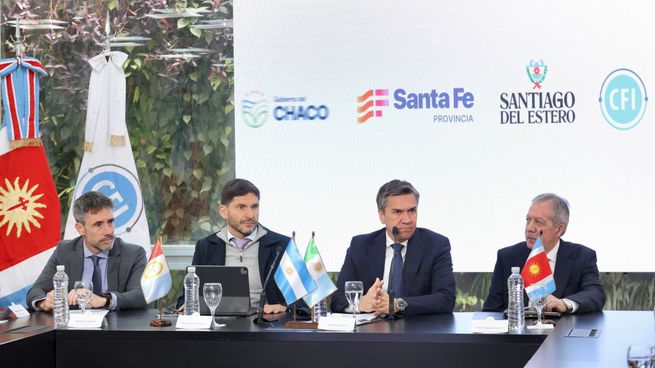 Los gobernadores de tres provincias se reunieron en Chaco.