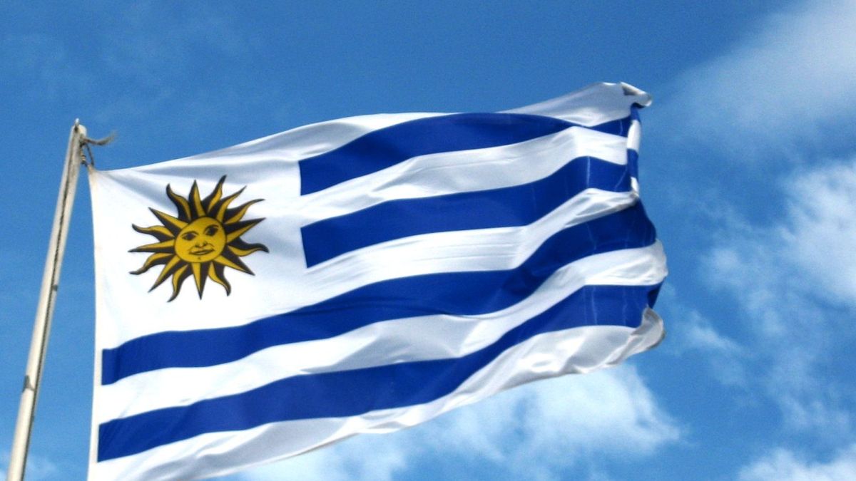 Deuda: ¿Es viable una salida a “la uruguaya”?