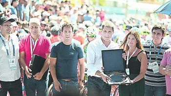 Vuelta internacional