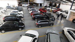 La venta de autos usados requiere de varios trámites para cristalizar una transferencia La venta de autos usados requiere de varios trámites para cristalizar una transferencia