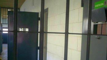 La medida afecta a unos 100 detenidos