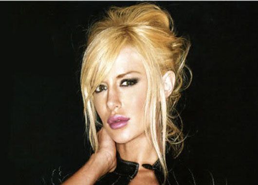 Luciana Salazar, una chica Berlusconi (foto 10)
