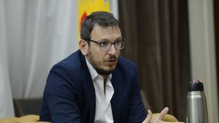 Juan Cuattromo. Juan Cuattromo.