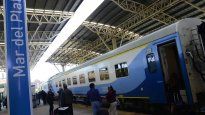 El tren a Mar del Plata podrá llegar a costar casi $40.000 tras el nuevo aumento decretado por la Secretaría de Transporte de la Nación.