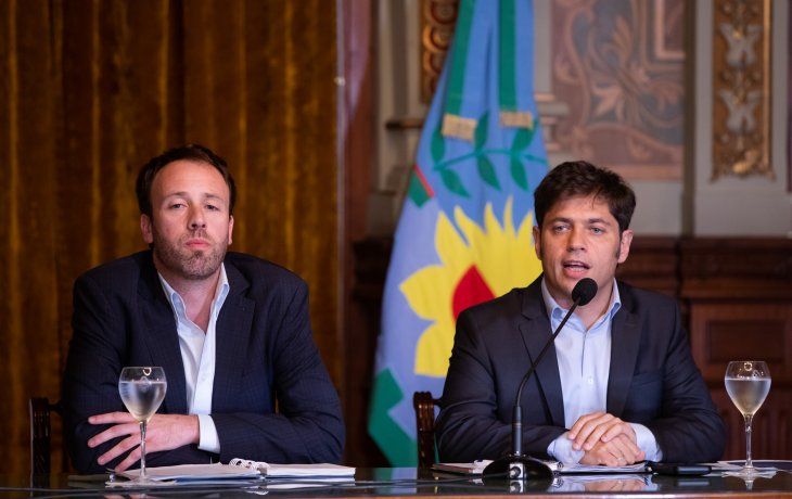 El gobernador Axel Kicillof, junto al ministro de Hacienda y Finanzas, Pablo López. El gobernador Axel Kicillof, junto al ministro de Hacienda y Finanzas, Pablo López.