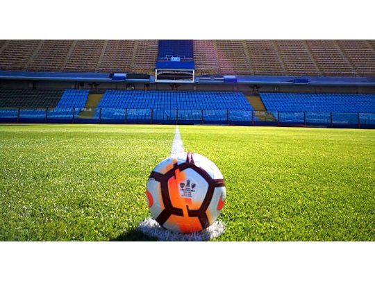 Así será la pelota con la que se jugará la Superfinal de la Copa Libertadores. (Foto Prensa Conmebol).