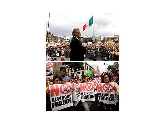 Andrés López Obrador antes una multitud (arriba). Manifestantes con carteles que citan: no al fraude (Abajo).