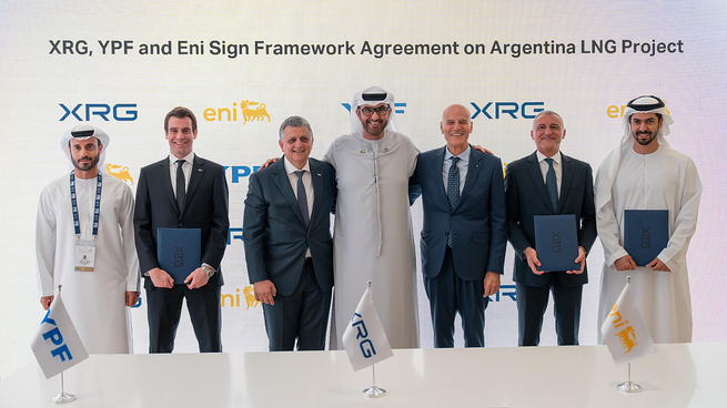 El ingreso de ADNOC, una de las mayores compañías energéticas del planeta, refuerza la proyección internacional del proyecto Argentina LNG, que demandará entre u$s25.000 y u$s30.000 millones de inversión.
