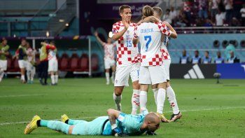 croacia vence a canada y da pelea para pasar a octavos del mundial de qatar 2022