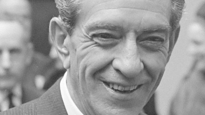 Adolfo López Mateos toma posesión como presidente de México en el año 1958.