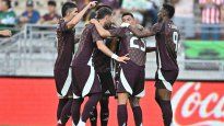 La afición de Estados unidos y los mexicanos radicados en ese país&nbsp; les están dando la espalda a la Selección Mexicana y y se pide que juegue en México.