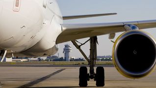 Polémica en Europa por aerolíneas obligadas a volar aviones semivacíos