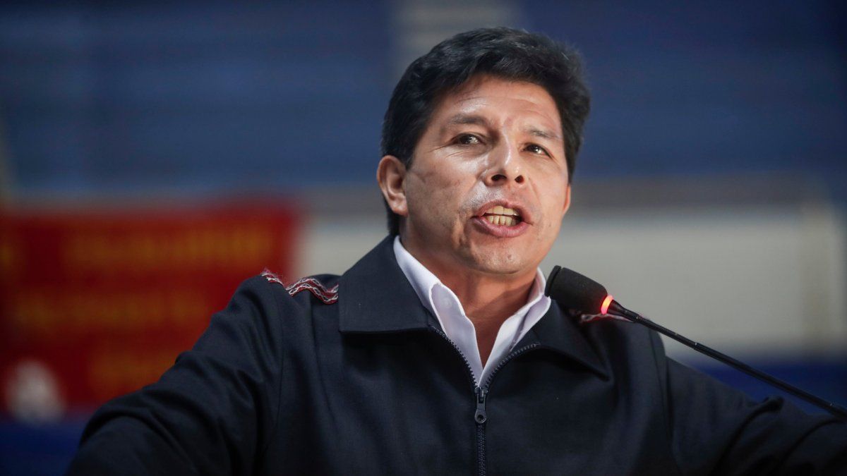 The Argentine government expressed concern and asked to protect democratic institutions
