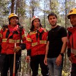 Ignacio Torres recorrió las zonas afectadas por los incendios junto a brigadistas. Ignacio Torres recorrió las zonas afectadas por los incendios junto a brigadistas.
