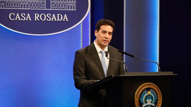 El vocero Adrián Ravier buscó bajar el tono a la confrontación con Brasil.&nbsp;