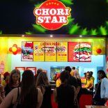 Cuando el choripán se convierte en gourmet: la revolución parrillera que conquista los patios de comida del conurbano. Cuando el choripán se convierte en gourmet: la revolución parrillera que conquista los patios de comida del conurbano.