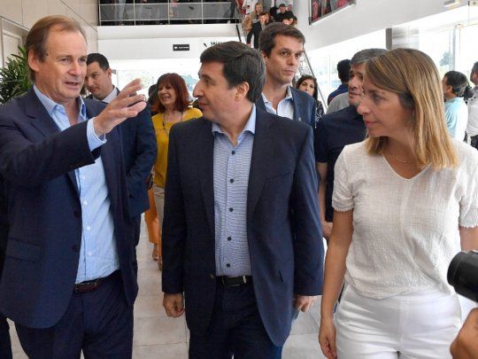 El gobernador de Entre R&iacute;os, Gustavo Bordet, recibi&oacute; al ministro de Desarrollo Social, Daniel Arroyo.