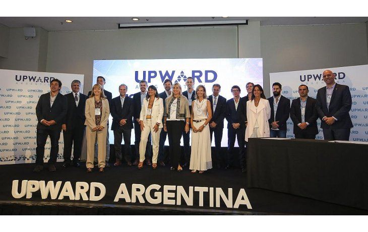 Federico Procaccini, Miguel Gutierrez, Facundo Gómez Minujin,Claudia Segovia,,Roberto Alexander Presidente IBM Argentina, Marcos Peña,Viviana Zocco, Gastón Remy, Marcela Losardo, Diego Bekerman, María Laura Tramezzani, Daniel Hadad, Gabriel Martino, Alec Oxendor, Mariana Feld, Daniel, Pablo Sánchez Liste y Gabriel Serber.