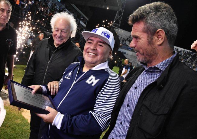 Maradona homenaje
