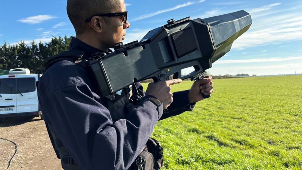 Anti-drone units, a new tool to maintain the security of the Olympic Games Anti-drone units, a new tool to maintain the security of the Olympic Games