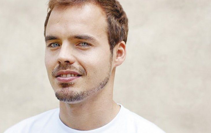 Acosadora de Benjamín Rojas causó destrozos en el local de la pareja del actor