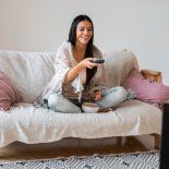 En un mercado saturado de estímulos, estas ficciones ofrecen algo cada vez más valioso: tiempo de calidad con uno mismo. En un mercado saturado de estímulos, estas ficciones ofrecen algo cada vez más valioso: tiempo de calidad con uno mismo.