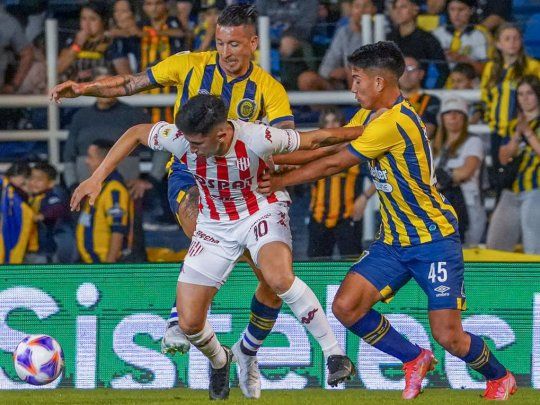 Iguales. Rosario Central y Unión empataron en Arroyito por la Liga Profesional.