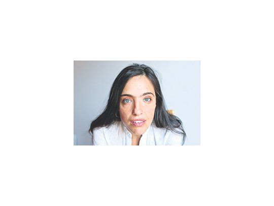 El catalán Álex Ollé y la argentina Valentina Carrasco, de La Fura del Baus, responsables de la puesta en escena de «Edipo» de George Enesco en el teatro Colón.