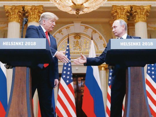 Donald Trump y Vladimir Putin comienzan las conversaciones para finalizar el conflicto bélico en Ucrania.