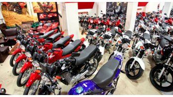Venta de motos creció 13,5% en agosto, pero en el año cae 5%