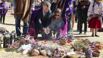 Macri participó de la ceremonia de ofrenda a la Pachamama en Jujuy.