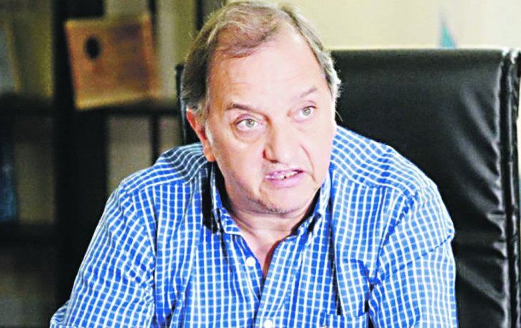Carlos Linares