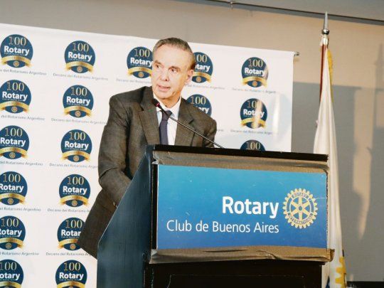 discurso. Lavagna no tiene visión política. Pichetto se descargó contra el exministro de Economía durante una conferencia en el Rotary Club.&nbsp;