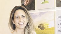 aporte de u$s2 m a plan de becas para estudiantes designacion de nueva gerenta de asuntos publicos compensacion de 4.000 toneladas de carbono breves