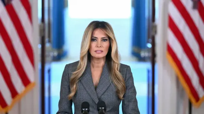 Melania Trump rompió el silencio sobre el caso Jeffrey Epstein: No fui su víctima.