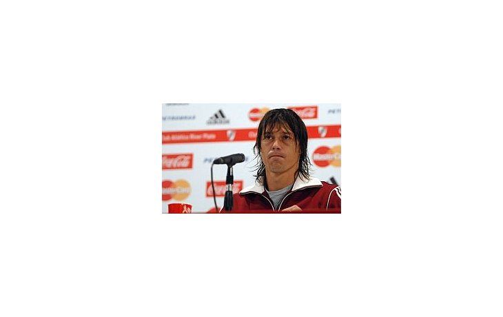 Almeyda volvió a manifestarse contra los Superclásicos de verano.