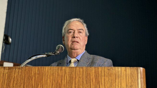 Luis Alberto Heber dejará su banca en la Cámara Alta el próximo 14 de octubre.