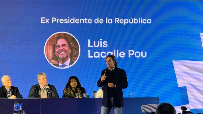 Luis Lacalle Pou habló frente a la militancia blanca, con autocrítica y un guiño a su candidatura en 2029.