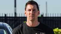 La despedida de Jorge Messi se realiza en Rosario, donde Lionel Messi permanece junto a su familia.