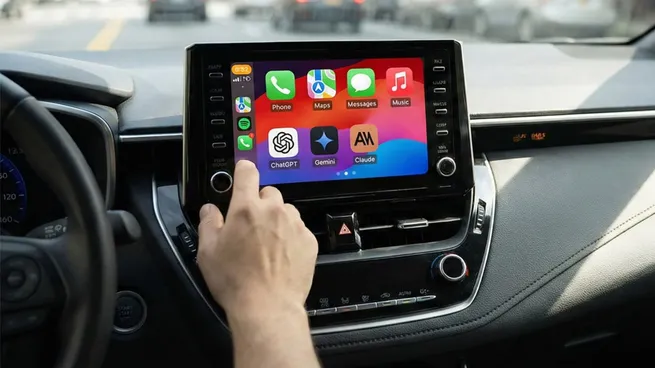 La IA podrá utilizarse sin manos mientras se maneja, a través de Apple CarPlay.