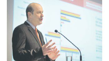 Performance. El presidente del Central se mostró preocupado por el bajo nivel de depósitos y créditos que tiene el país en relación con la región.