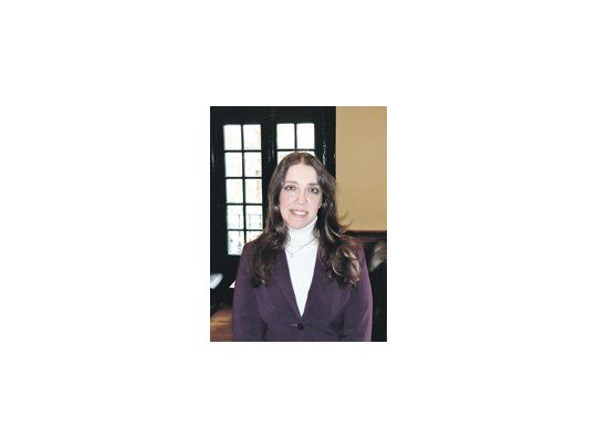 Mercedes Giuffré explica que en la tercera aventura de Samuel Redhead, «lo histórico es más un telón de fondo para ambientar un misterio de tipo doméstico. En las anteriores, lo histórico era el eje que articulaba el enigma».