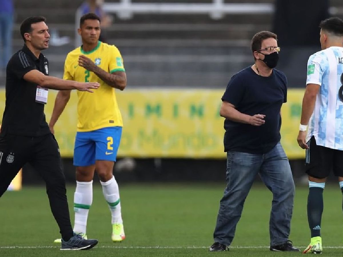 La Fifa Informo Que Ya Estudia Sanciones A Brasil Por La Suspension Del Partido