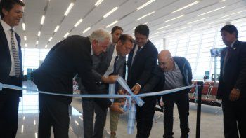 se inauguro la primera etapa de las obras renovacion del aeropuerto de neuquen