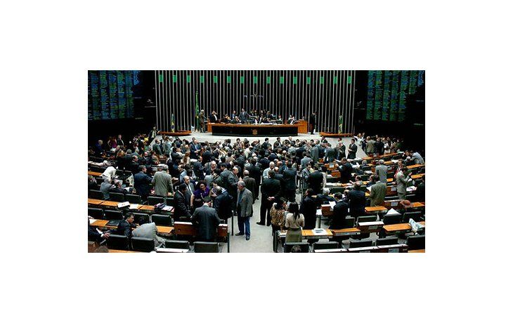 ámbito.com | La ola Bolsonaro barrió el Congreso, arrasando con las estructuras tradicionales