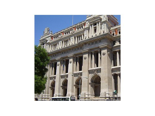 En un duro comunicado, jueces denuncian presiones del Poder Ejecutivo