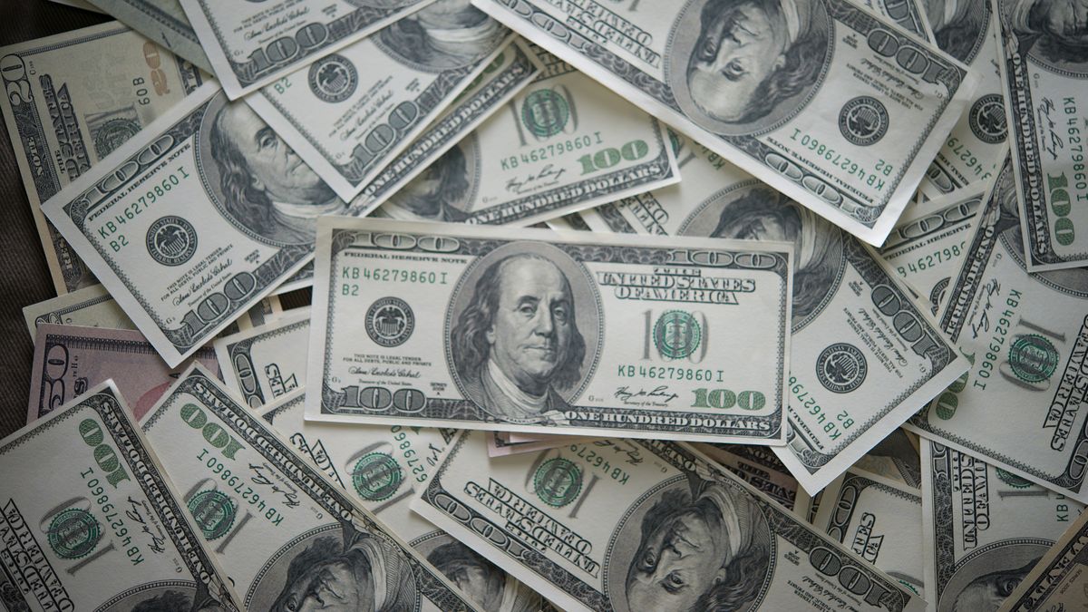 The future dollar registered its highest operation in the last four years